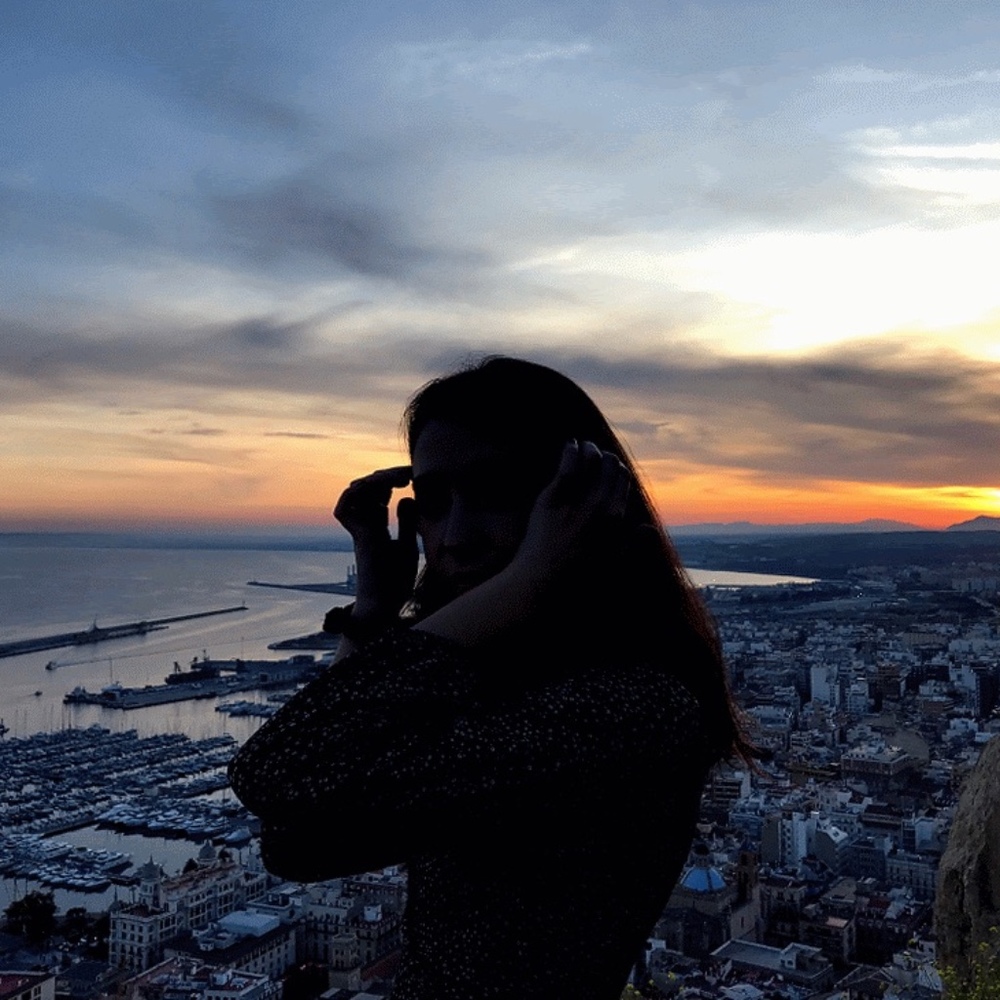 Meet your Posher, Carmen